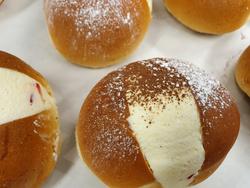 Italialainen kermapulla