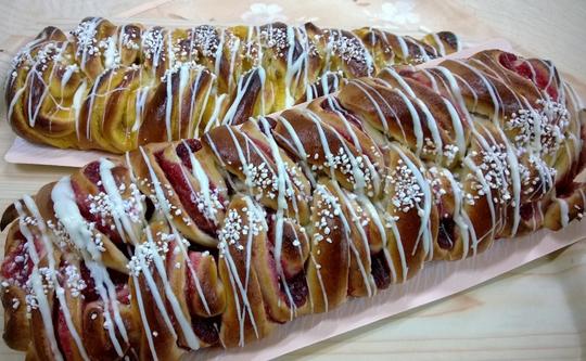 Mansikkat&auml;ytepitko