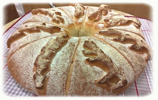 Tupaantuliaisleip&auml; vaalea