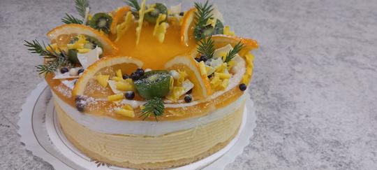 Appelsiinirahkakakku