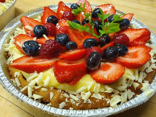 Kauramurokakku, marjoilla