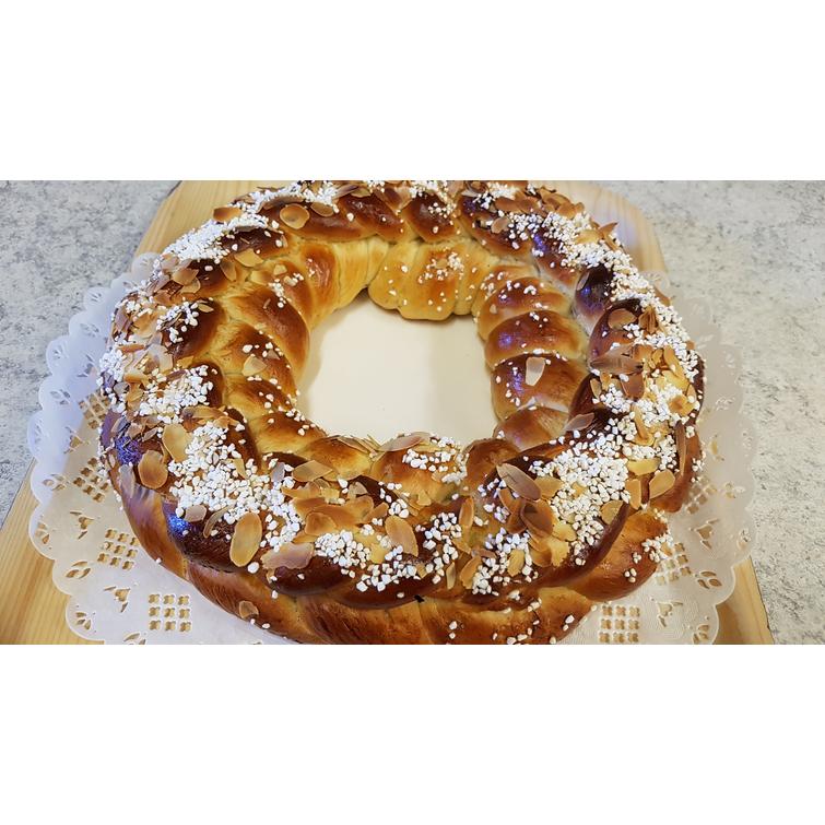 Pullakranssi juhlapitkosta (noin 40 palasta)